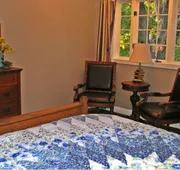 White Oak Manor Bed & Breakfast hotel detail image 7