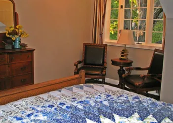 White Oak Manor Bed & Breakfast hotel thumbnail 7