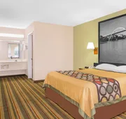 Super 8 by Wyndham Eufaula hotel detail image 3