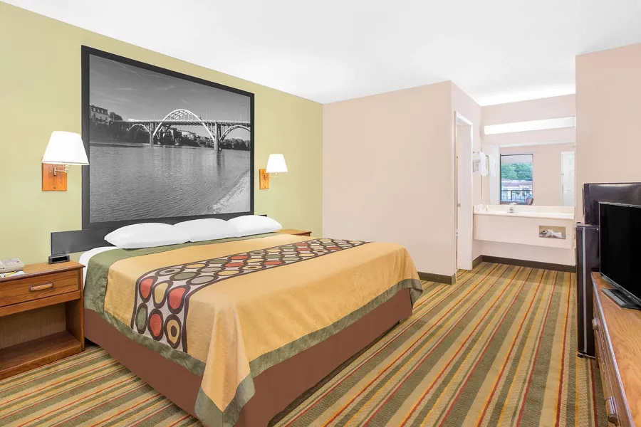 Super 8 by Wyndham Eufaula hotel detail image 6