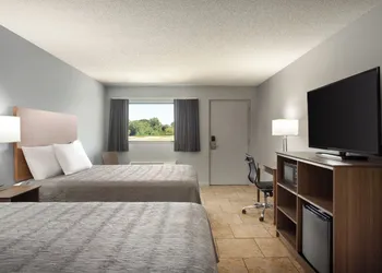 Home Inn & Suites Orlando-Apopka hotel thumbnail 6