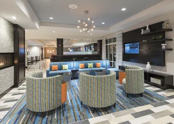 Holiday Inn Indianapolis Airport by IHG hotel thumbnail 2