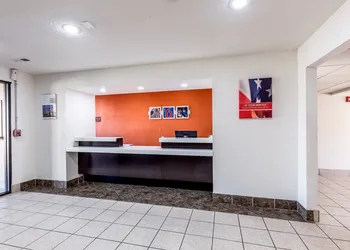 Motel 6 Troy, IL hotel thumbnail 7