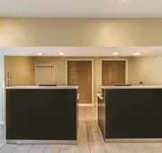 La Quinta Inn & Suites by Wyndham Collinsville - St. Louis hotel detail image 3