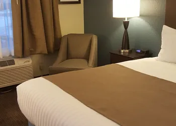 AmericInn by Wyndham Burnsville hotel thumbnail 4
