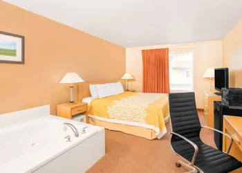 Days Inn by Wyndham Worthington hotel thumbnail 2
