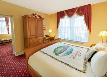 Mimslyn Inn Historic Hotels Of America hotel thumbnail 7