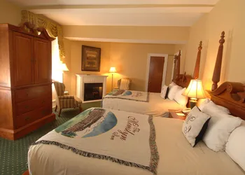 Mimslyn Inn Historic Hotels Of America hotel thumbnail 8