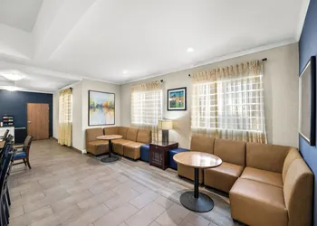 Quality Inn & Suites Big Spring hotel thumbnail 6
