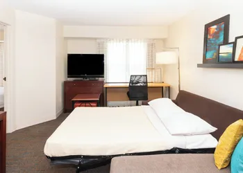Residence Inn by Marriott Evansville East hotel thumbnail 7