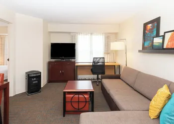 Residence Inn by Marriott Evansville East hotel thumbnail 8