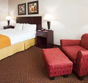 Holiday Inn Express & Suites Carrollton by IHG hotel detail image 3