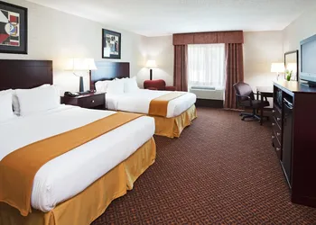 Holiday Inn Express & Suites Carrollton by IHG hotel thumbnail 6