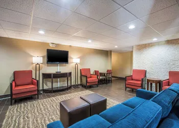 Comfort Inn & Suites Fairborn near Wright Patterson AFB hotel thumbnail 3