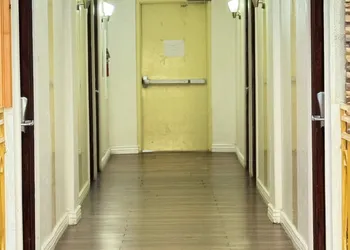 Alien Residence Inn hotel thumbnail 2