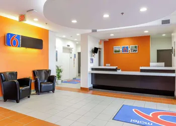Motel 6 Swift Current, SK hotel thumbnail 2