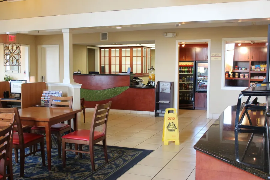 Doral Inn & Suites Miami Airport West hotel detail image 2