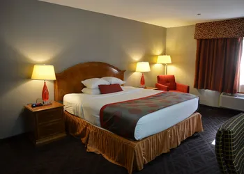 Ramada by Wyndham Barstow hotel thumbnail 8