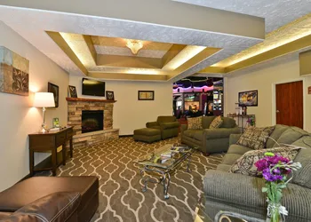 Comfort Inn & Suites Deadwood hotel thumbnail 4