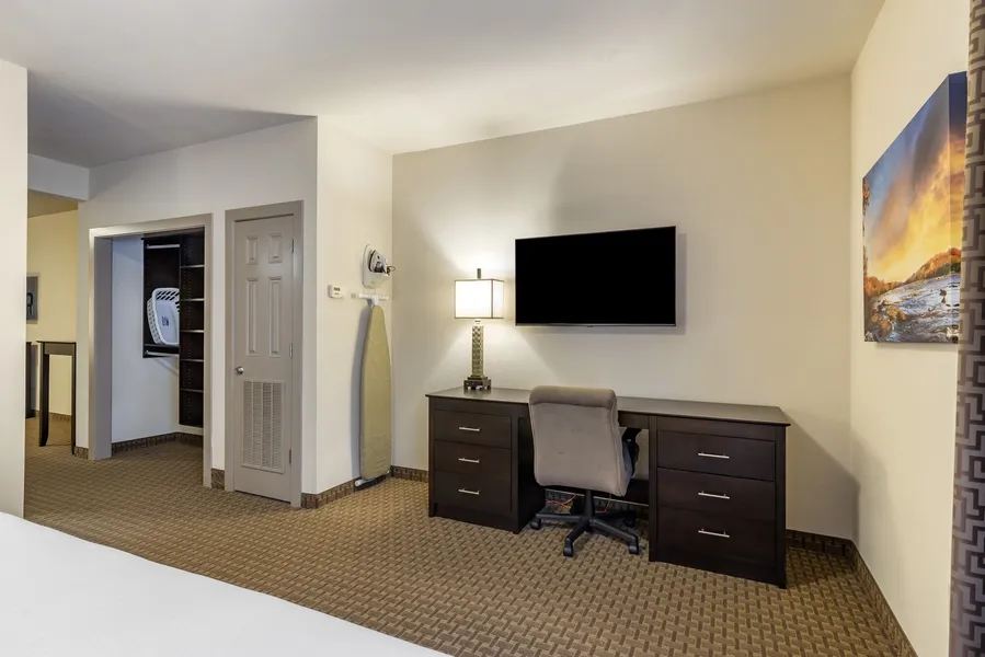 Stay-Over Suites hotel detail image 6