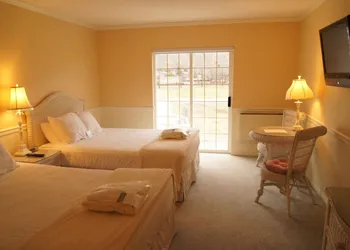 South Thompson Inn & Conference Centre hotel thumbnail 4