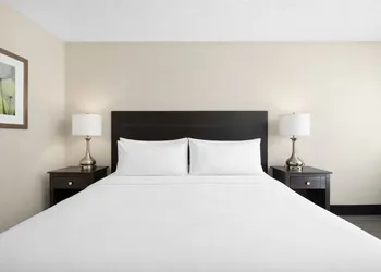 Hotel Francis hotel thumbnail 5