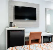Travelodge Inn & Suites by Wyndham Bell Los Angeles Area hotel detail image 5