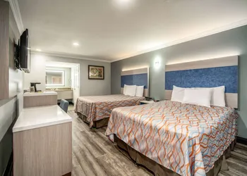 Travelodge Inn & Suites by Wyndham Bell Los Angeles Area hotel thumbnail 7