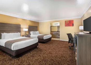 Best Western Hanford Inn hotel thumbnail 7