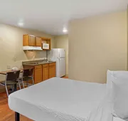 Extended Stay America Select Suites - Kansas City - South - I-49 hotel detail image 3