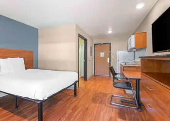 Extended Stay America Select Suites - Kansas City - South - I-49 hotel thumbnail 6