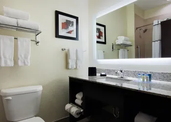 Best Western Plus Fairview Inn & Suites hotel thumbnail 5