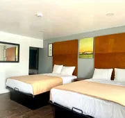 Oceanside Inn & Suites hotel detail image 4