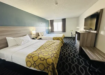 Baymont by Wyndham Piqua hotel thumbnail 4