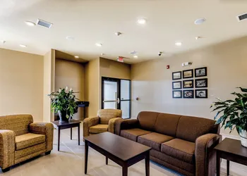 Cobblestone Inn & Suites - Waverly hotel thumbnail 3