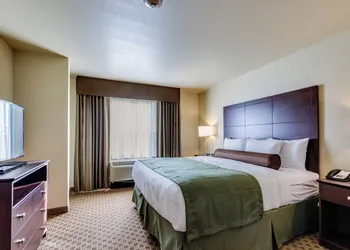 Cobblestone Inn & Suites - Waverly hotel thumbnail 7