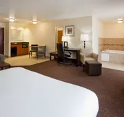Holiday Inn Express & Suites Aberdeen by IHG hotel detail image 3