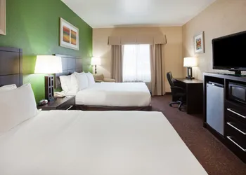Holiday Inn Express & Suites Aberdeen by IHG hotel thumbnail 4