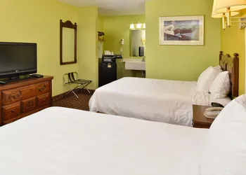 American Inn Princeton hotel thumbnail 4