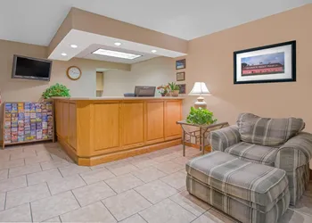 North Platte Inn & Suites hotel thumbnail 2