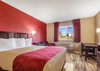 Econo Lodge Shelbyville hotel thumbnail 7
