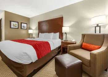 Comfort Inn Valentine hotel thumbnail 6