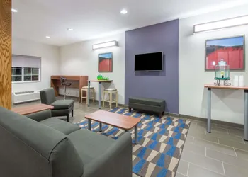 Microtel Inn & Suites By Wyndham Cadiz hotel thumbnail 2