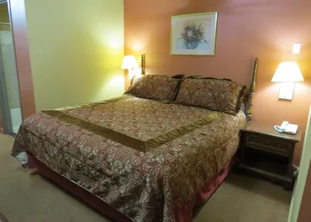 First Western Inn Caseyville hotel thumbnail 2