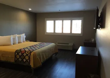 Super 8 by Wyndham National City Chula Vista hotel thumbnail 4