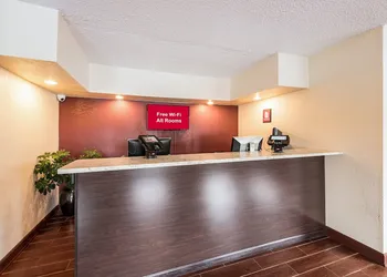 Red Roof Inn Marion, IN hotel thumbnail 3