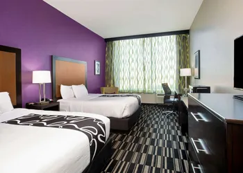 La Quinta Inn & Suites by Wyndham Cedar City hotel thumbnail 5