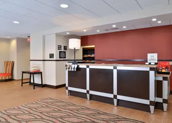 Hampton Inn & Suites California University-Pittsburgh hotel thumbnail 3