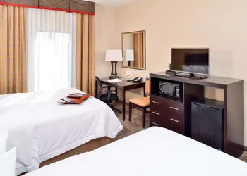 Hampton Inn & Suites California University-Pittsburgh hotel thumbnail 8