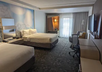 Courtyard by Marriott Holland Downtown hotel thumbnail 7